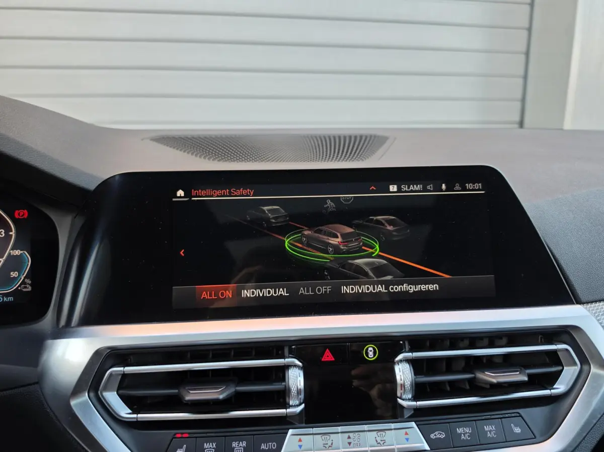 330e xDrive M-Sport/ACC/Laser/Pano/360/Head-Up/Keyless/Sfeer/Dodehoek/Alcantara/Individual-lak/