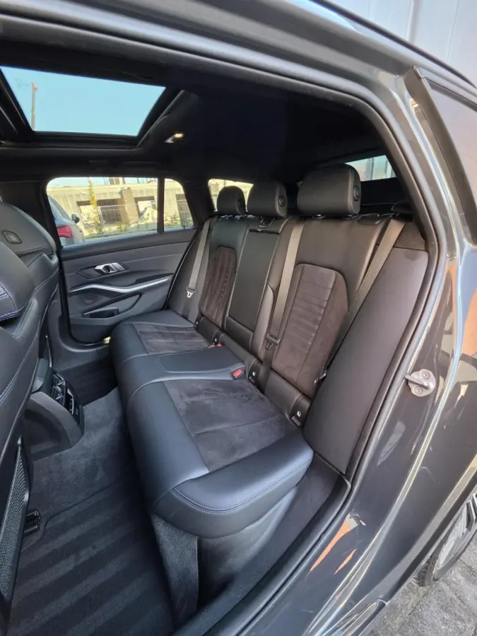 330e xDrive M-Sport/ACC/Laser/Pano/360/Head-Up/Keyless/Sfeer/Dodehoek/Alcantara/Individual-lak/