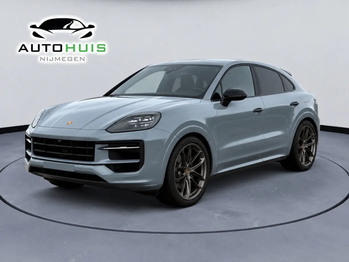 Porsche Cayenne Coupé E-Hybrid Lightweight Sport Package Carbon 22-inch GT Design Inclusief btw