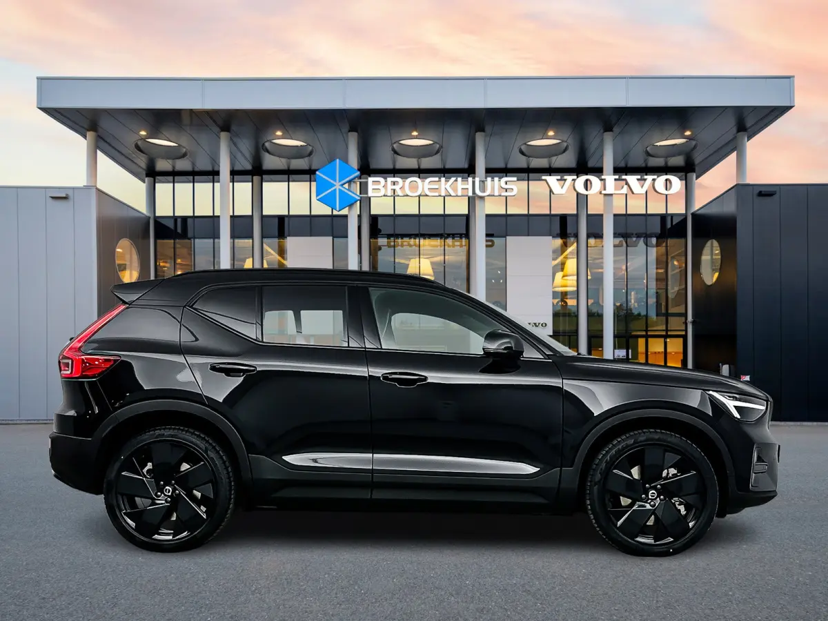 Single Motor Ext. Range Ultra Bl. Ed. Eur. 82 kWh | 20" | Leder/Nubuck | Getint Glas | Panoramadak | Harman Kardon | Elektr. verst. Stoelen | 360 Camera | Warmtepomp