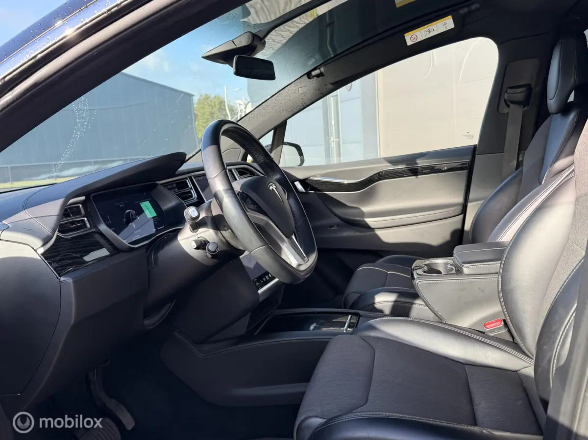 75D Dual Motor AWD | 7-Zits | Trekhaak 2.250 kg | MCU2 | CCS Upgrade