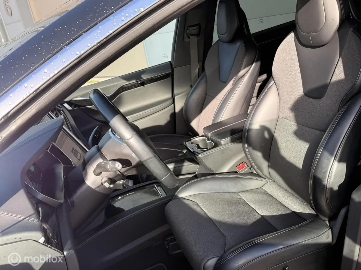 75D Dual Motor AWD | 7-Zits | Trekhaak 2.250 kg | MCU2 | CCS Upgrade