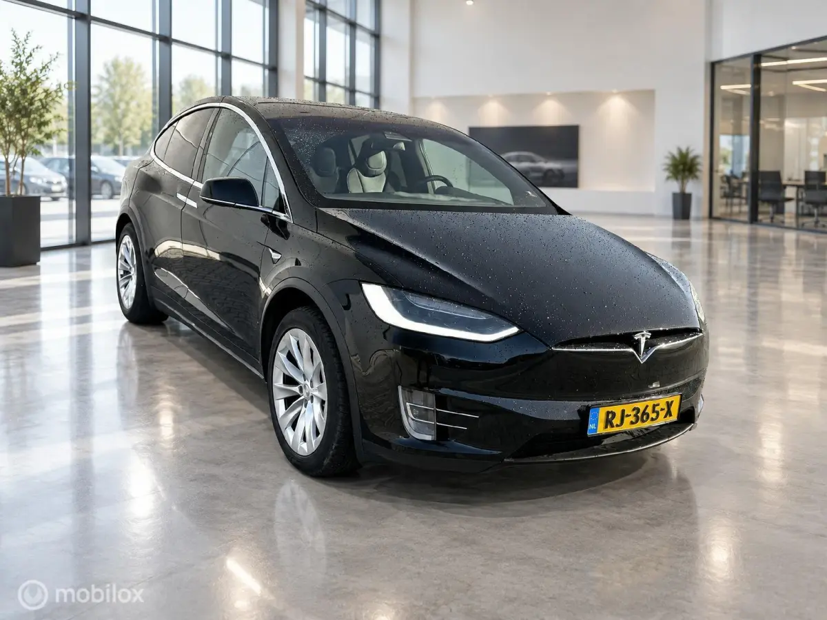 75D Dual Motor AWD | 7-Zits | Trekhaak 2.250 kg | MCU2 | CCS Upgrade