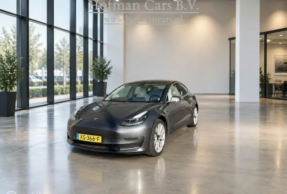 Long Range AWD 75 kWh | Grijs | Wit Interieur | 19” Performance Look | SOH 82% | Marge