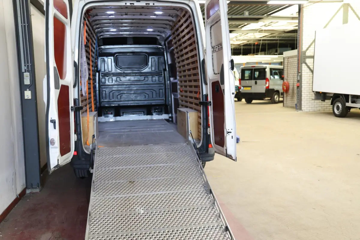 35 2.0 TDI L4H3 AUTOMAAT OPRIJPLAAT TREKHAAK