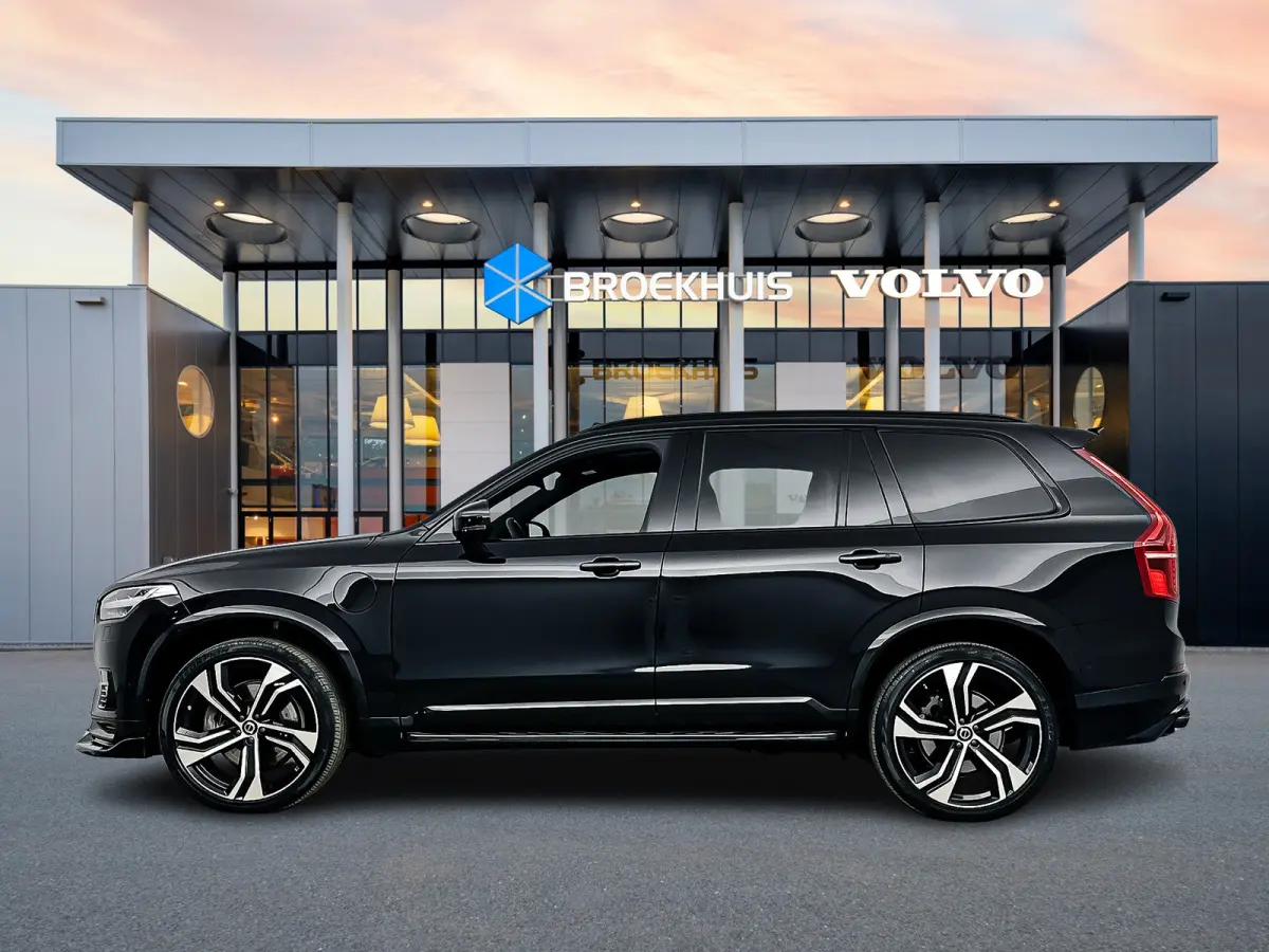 T8 Recharge Ultimate Dark | 22" | Full Styling Pack | Luchtvering | Bowers & Wilkins | Trekhaak | Elektr. verst. Sportstoelen | Head-Up | 360 Camera | Panoramadak