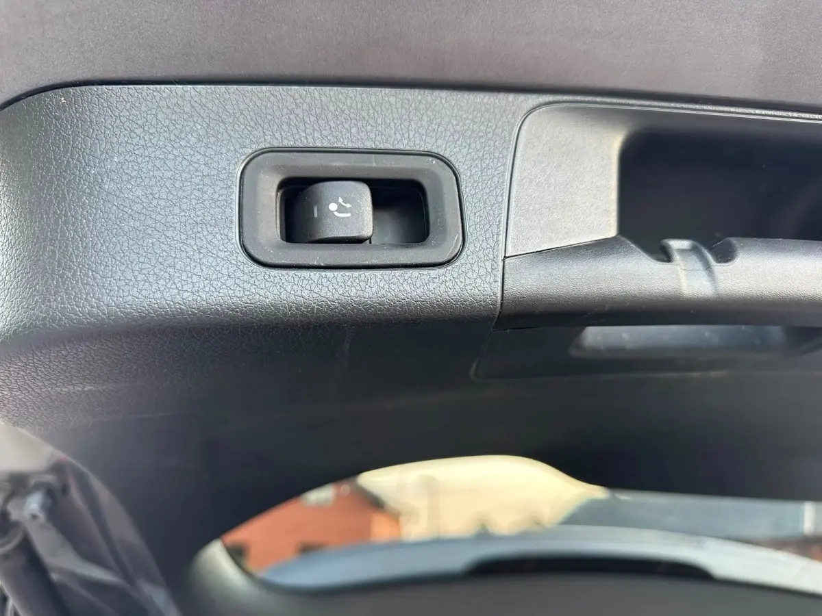 200 AMG Line Panoramadak Nightpakket Elektrisch wegklapbare trekhaak 7-Persoons Multibeam LED 19” AMG Velgen