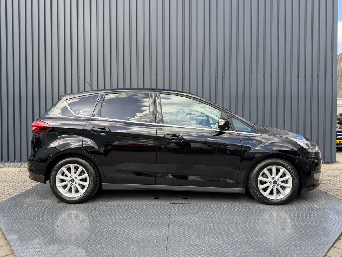 1.5 Titanium | Automaat | Nieuwe distributieriem | 12 mnd. BOVAG Garantie | Rijklaar!!!