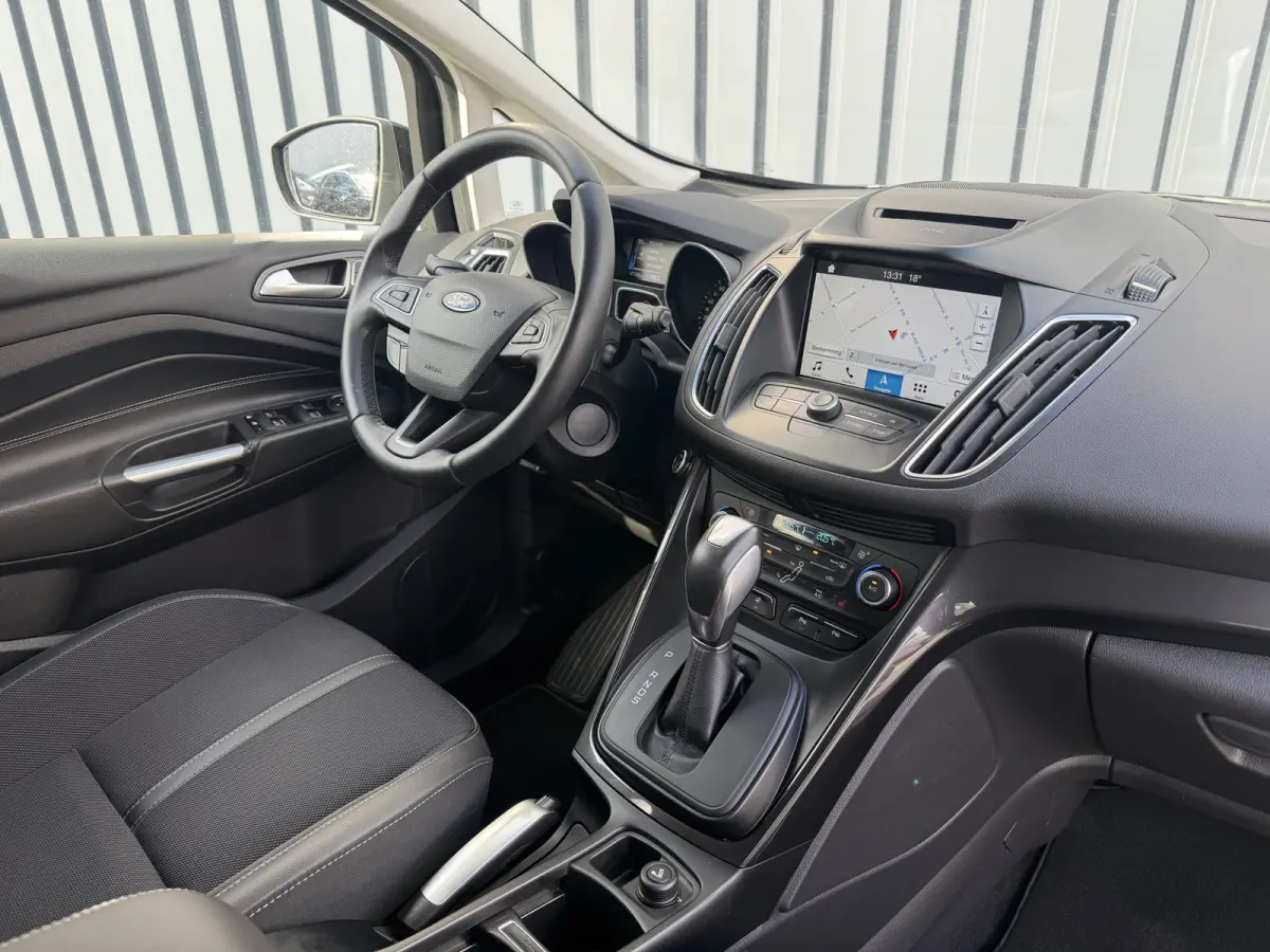 1.5 Titanium | Automaat | Nieuwe distributieriem | 12 mnd. BOVAG Garantie | Rijklaar!!!