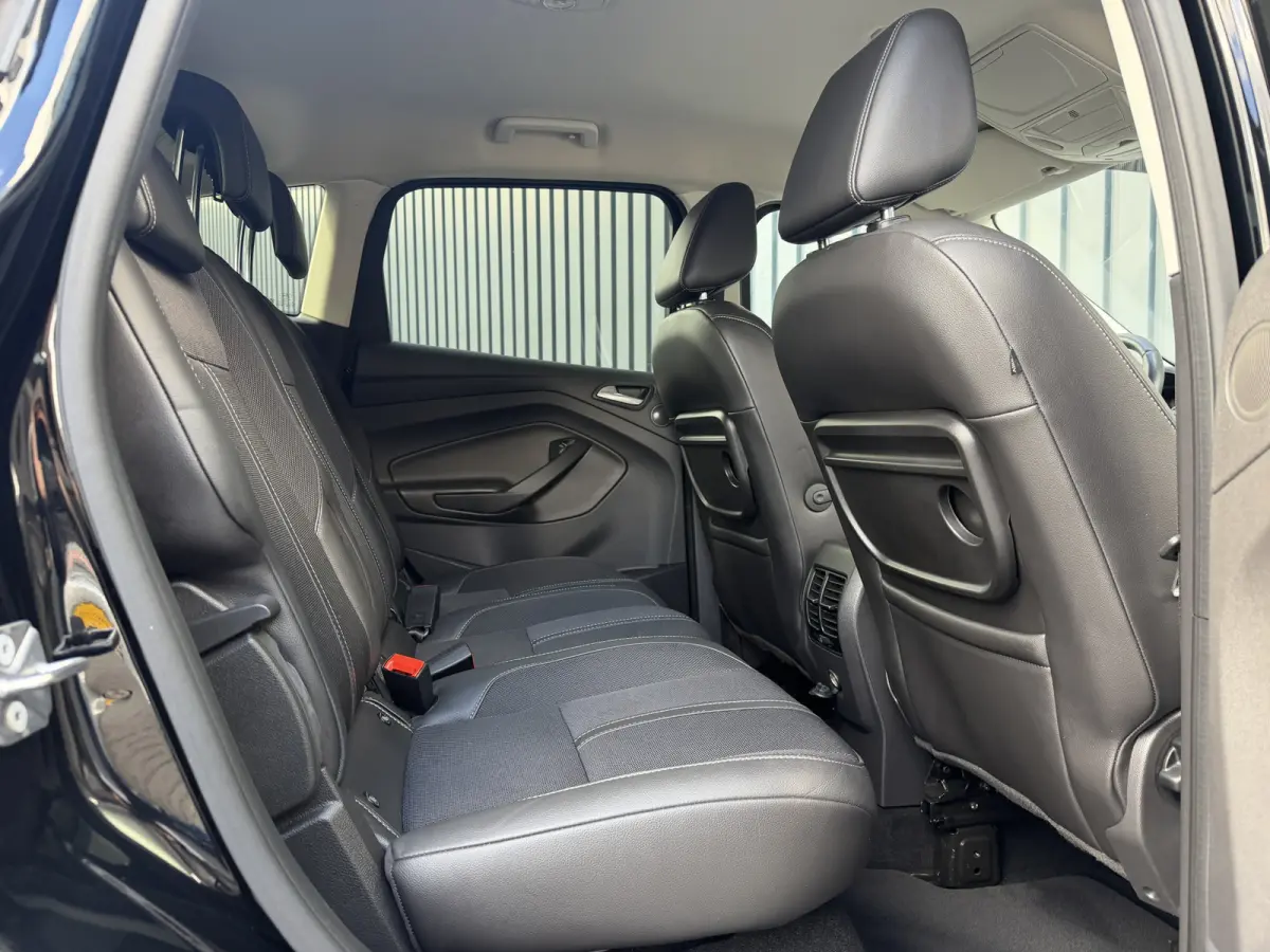 1.5 Titanium | Automaat | Nieuwe distributieriem | 12 mnd. BOVAG Garantie | Rijklaar!!!
