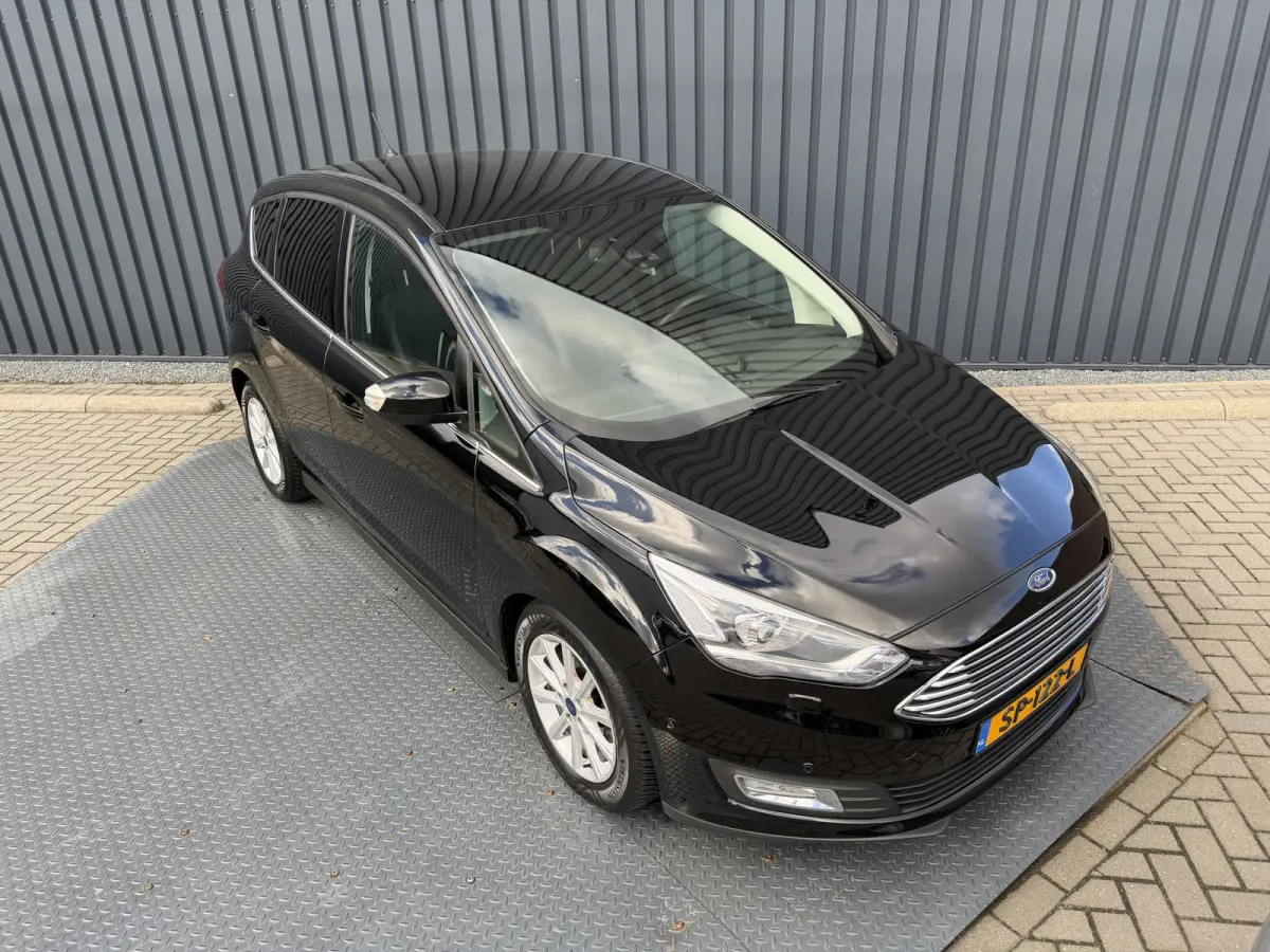 1.5 Titanium | Automaat | Nieuwe distributieriem | 12 mnd. BOVAG Garantie | Rijklaar!!!