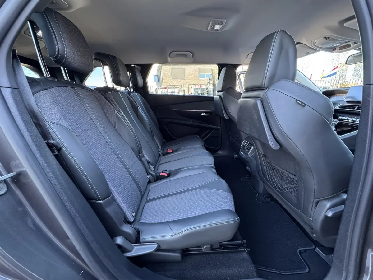 1.2 PureTech Blue Lease Allure 7 Persoons Carplay Navi Camera