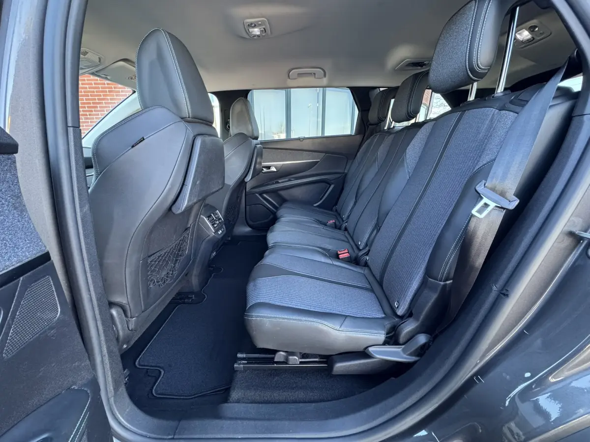 1.2 PureTech Blue Lease Allure 7 Persoons Carplay Navi Camera