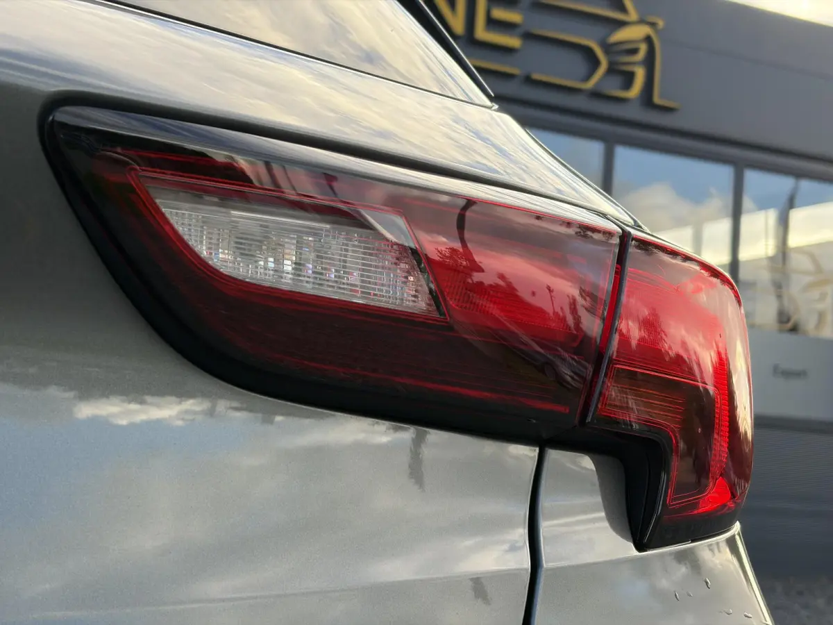 1.0 Online Edition ✓2e Eigenaar✓Trekhaak✓Carplay✓Dealer Onderhouden✓Navi✓105pk✓Pdc V+A✓Clima✓Cruise✓Lm velgen✓N.A.P✓Apk tot 05-2027