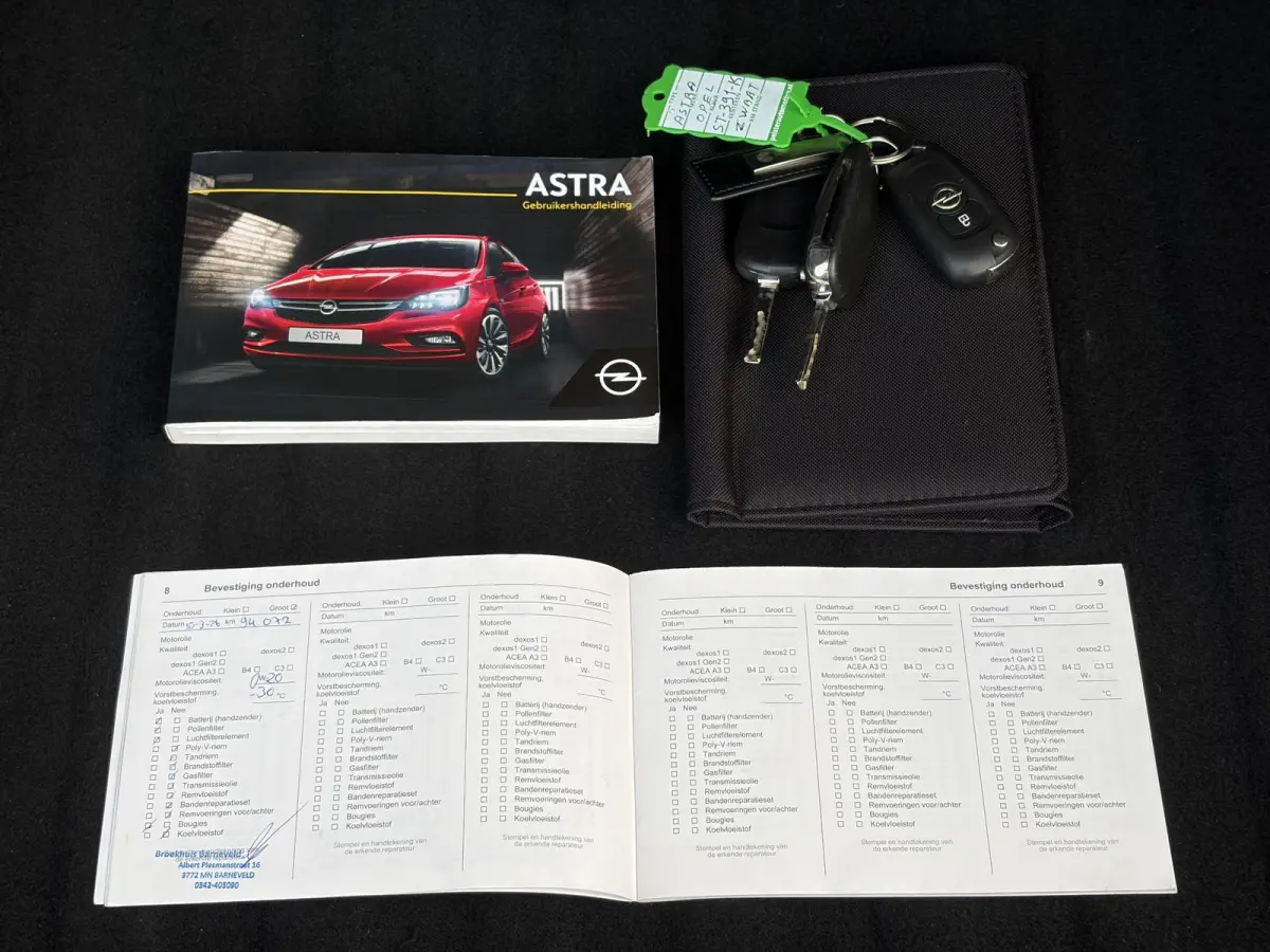 1.0 Online Edition ✓2e Eigenaar✓Trekhaak✓Carplay✓Dealer Onderhouden✓Navi✓105pk✓Pdc V+A✓Clima✓Cruise✓Lm velgen✓N.A.P✓Apk tot 05-2027