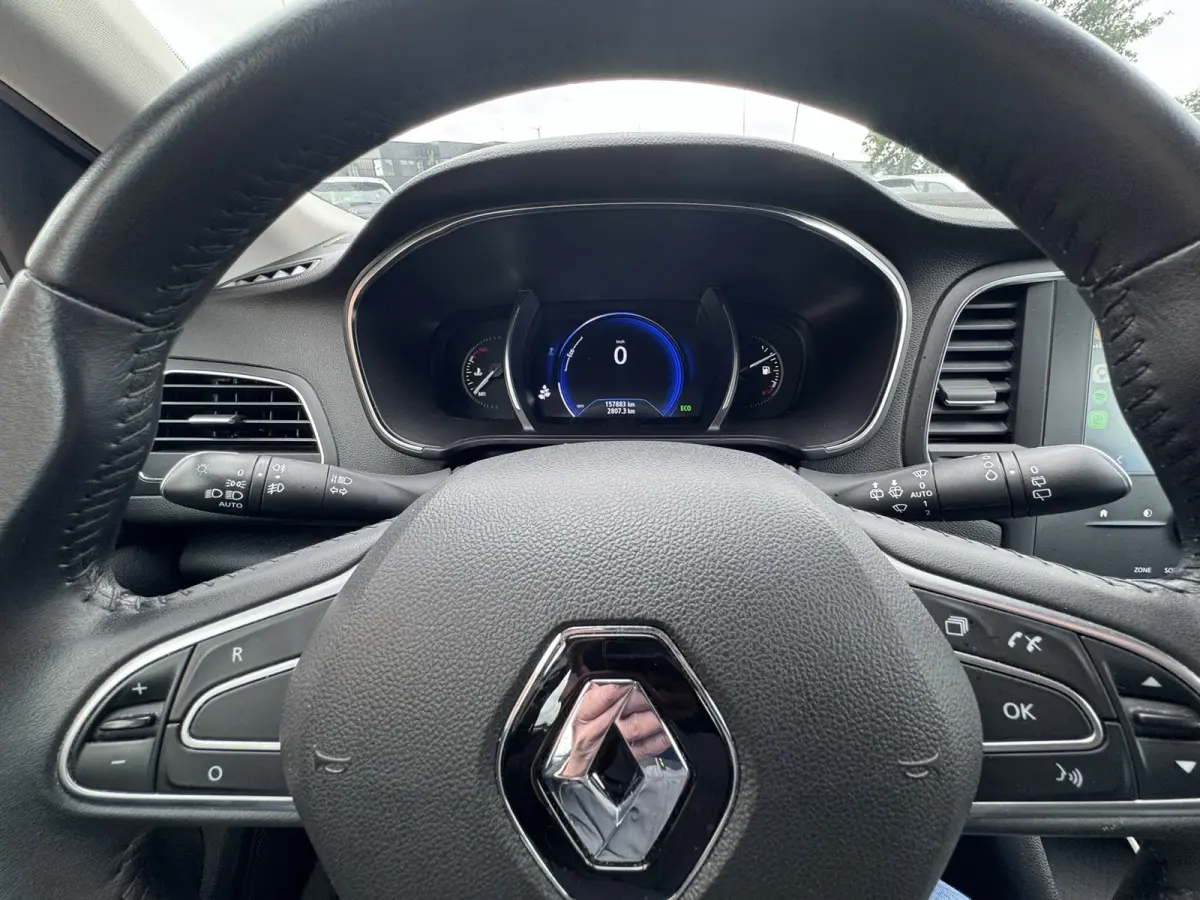 1.5 Blue dCi Limited, Marge, Euro 6, Apple Carplay, PDC,