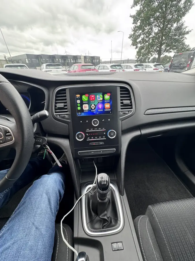 1.5 Blue dCi Limited, Marge, Euro 6, Apple Carplay, PDC,