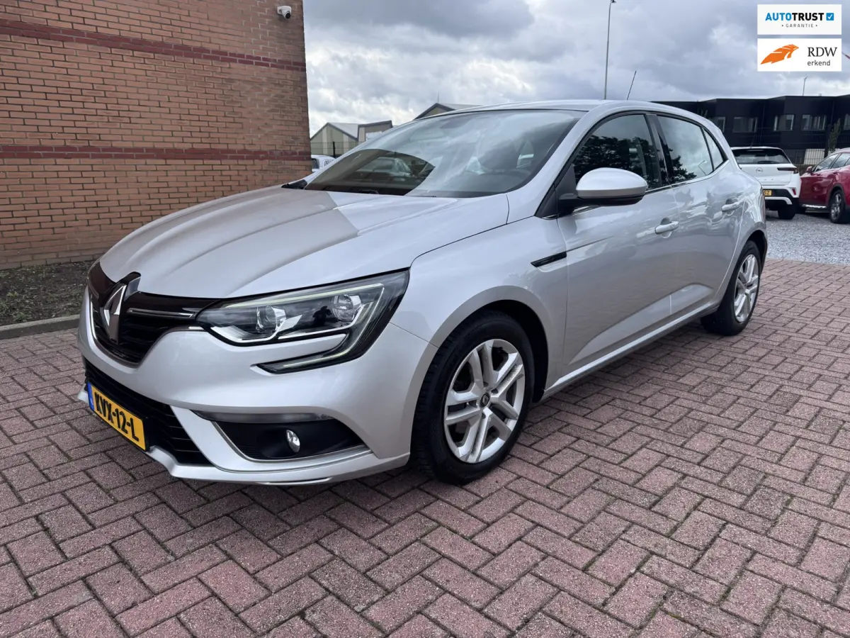 1.5 Blue dCi Limited, Marge, Euro 6, Apple Carplay, PDC,