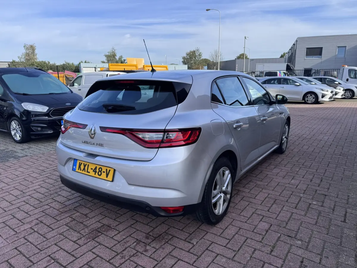 1.5 Blue dCi Business Zen, Marge, Euro 6,
