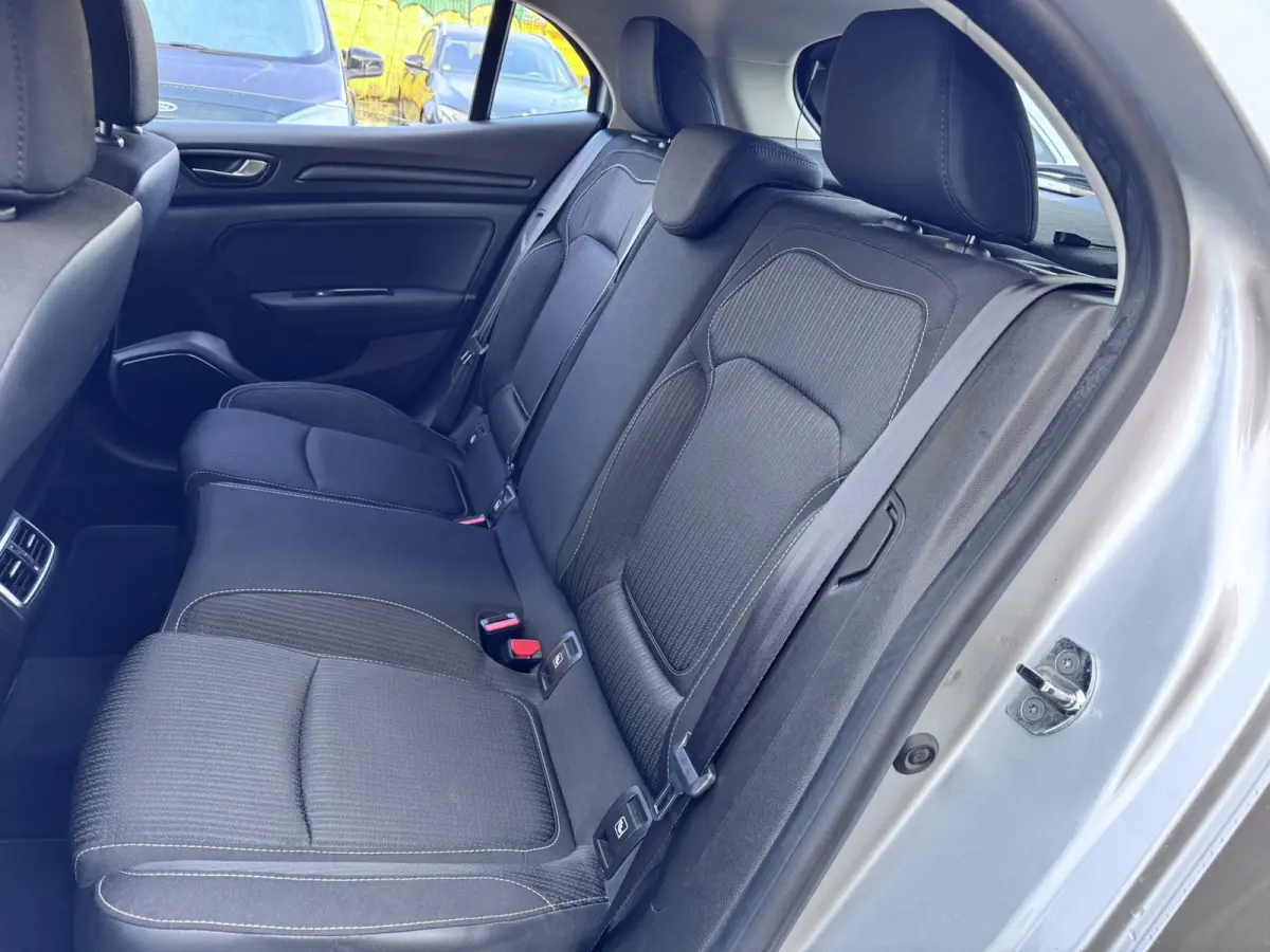 1.5 Blue dCi Business Zen, Marge, Euro 6,