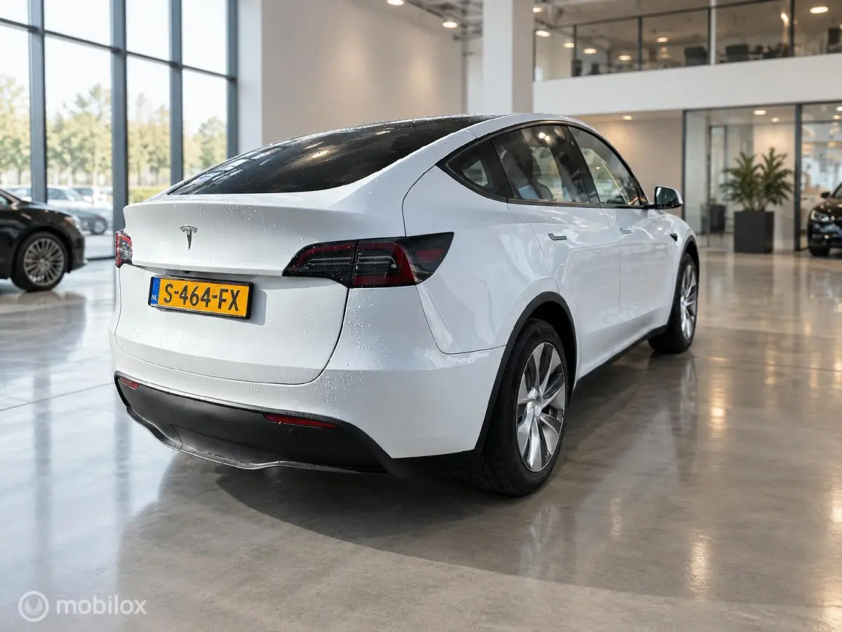 RWD 58 kWh LFP | Pearl White | Warmtepomp | 12/2022 | Incl. BTW