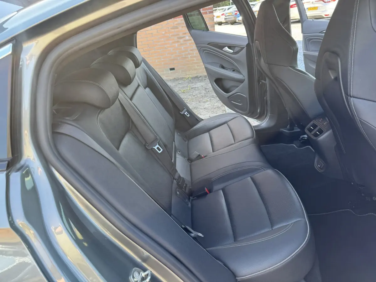 2.0 BiTurbo 4x4 GSi Exclusive