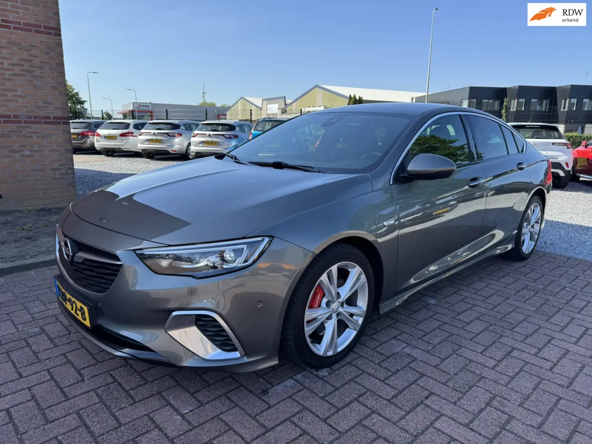 2.0 BiTurbo 4x4 GSi Exclusive