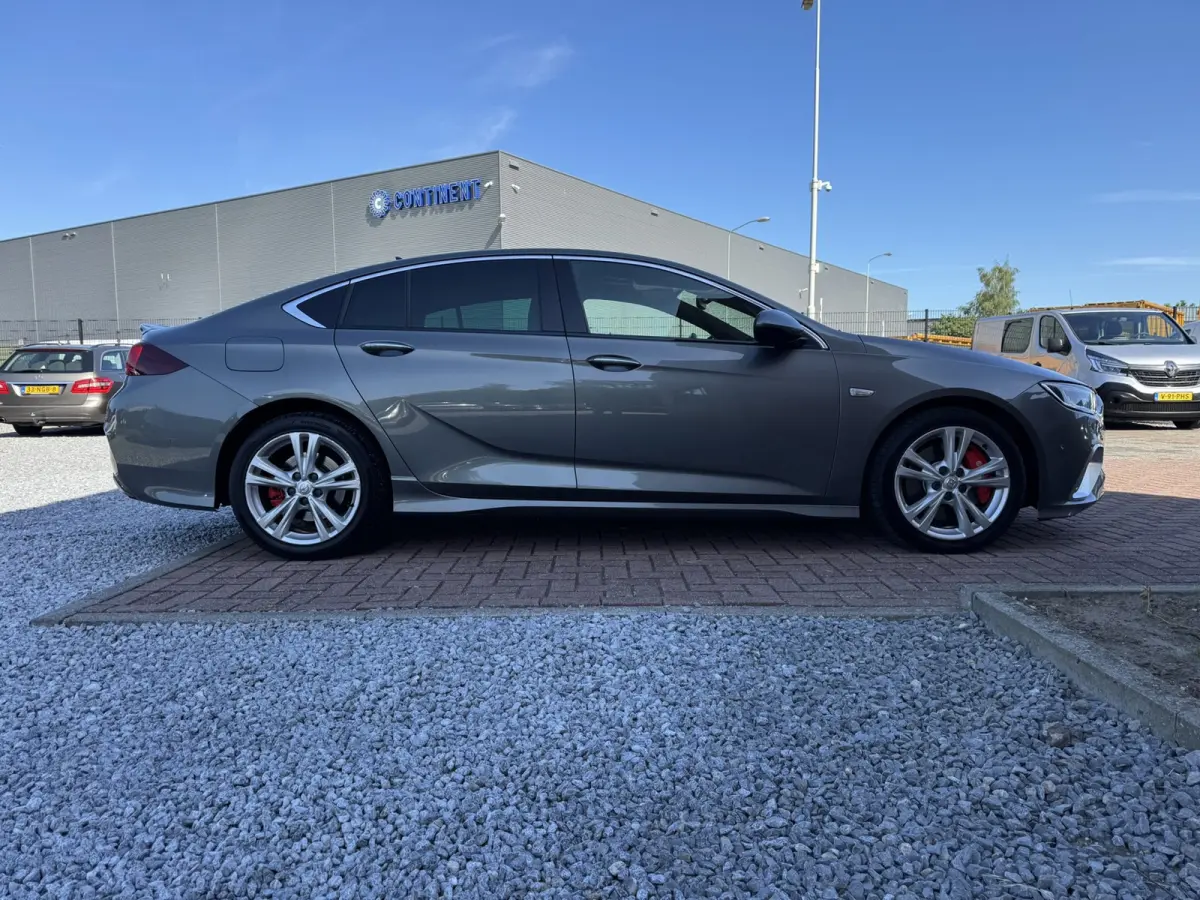 2.0 BiTurbo 4x4 GSi Exclusive