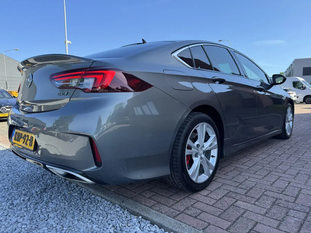2.0 BiTurbo 4x4 GSi Exclusive