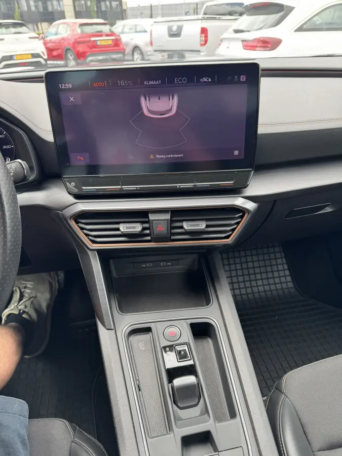 1.4 e-Hybrid Business SOH 97% 204pk/CARPLAY/PDC/AIRCO/STUURWVERWARMING