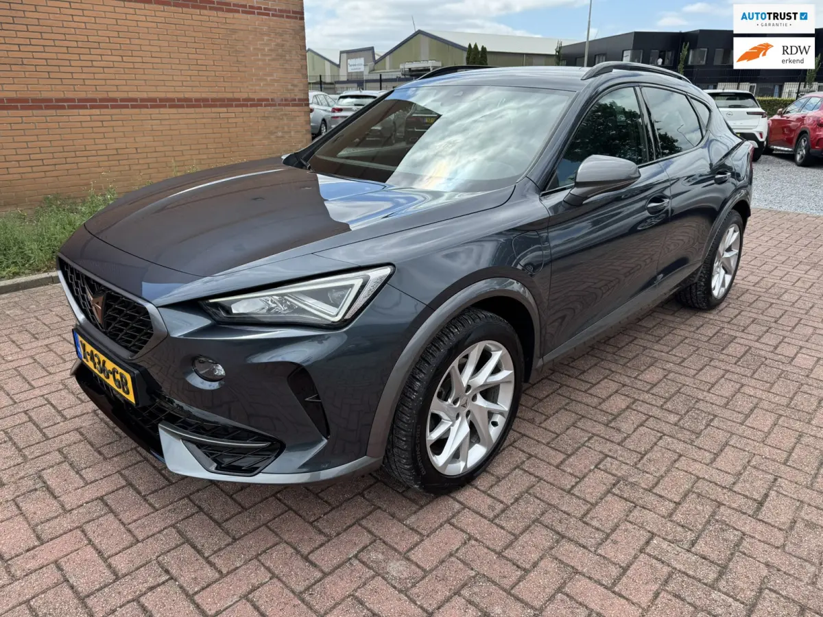 1.4 e-Hybrid Business SOH 97% 204pk/CARPLAY/PDC/AIRCO/STUURWVERWARMING