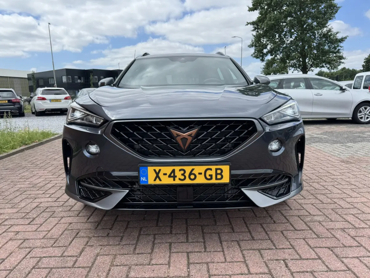 1.4 e-Hybrid Business SOH 97% 204pk/CARPLAY/PDC/AIRCO/STUURWVERWARMING