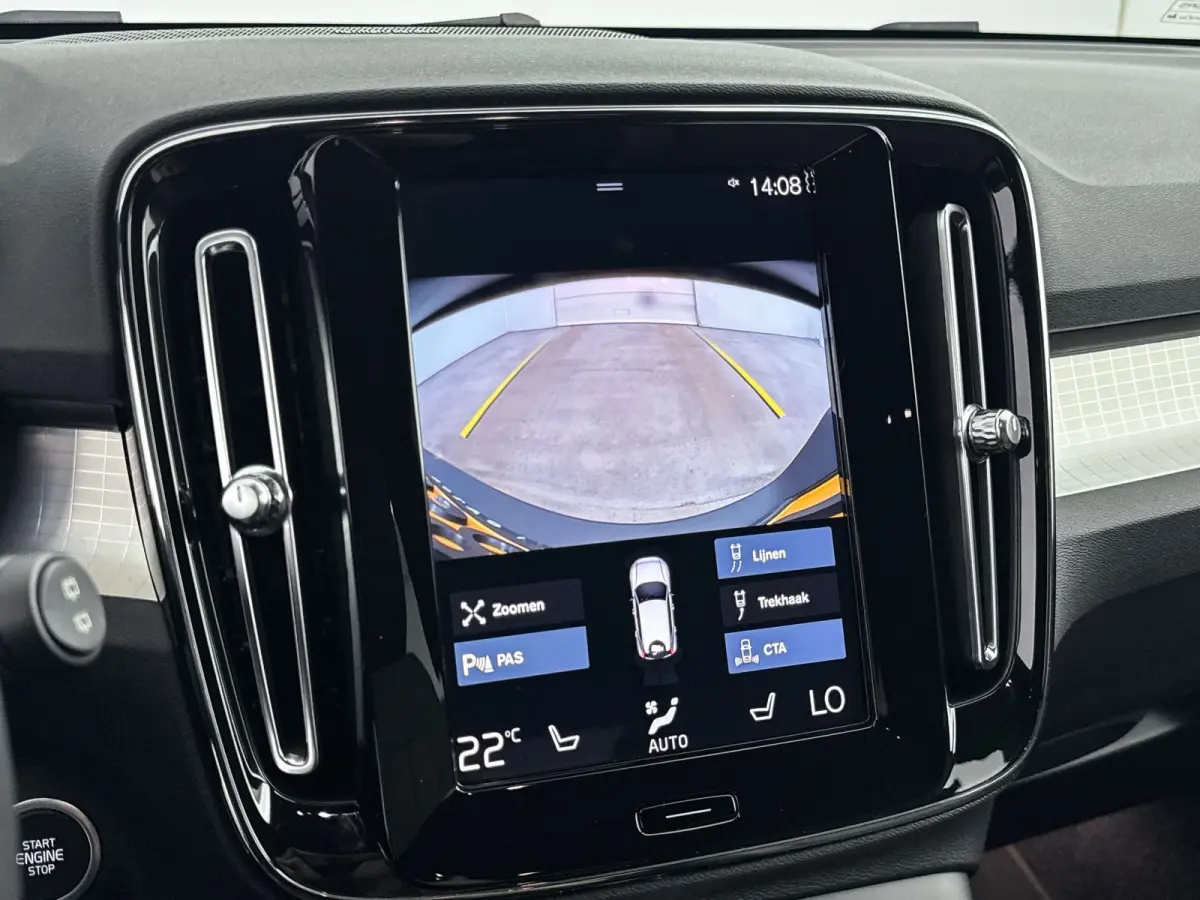T4 Plus Bright | 18" Allseason | Trekhaak | Getint Glas | Elektr. verst. Stoelen | Harman Kardon | Parkeercamera | Adaptieve Cruise | BLIS | Stoel/Stuurverwarming