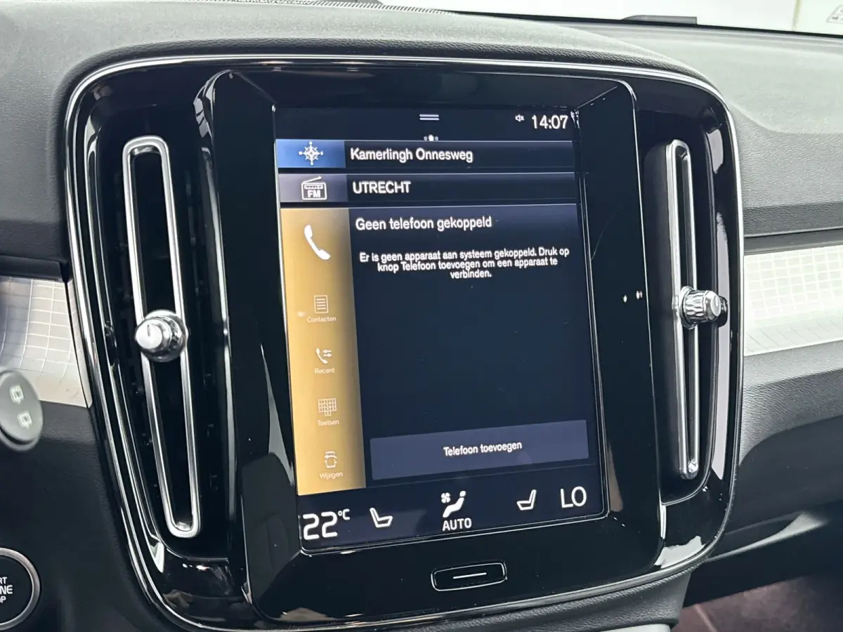 T4 Plus Bright | 18" Allseason | Trekhaak | Getint Glas | Elektr. verst. Stoelen | Harman Kardon | Parkeercamera | Adaptieve Cruise | BLIS | Stoel/Stuurverwarming