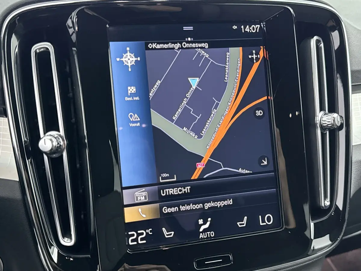 T4 Plus Bright | 18" Allseason | Trekhaak | Getint Glas | Elektr. verst. Stoelen | Harman Kardon | Parkeercamera | Adaptieve Cruise | BLIS | Stoel/Stuurverwarming