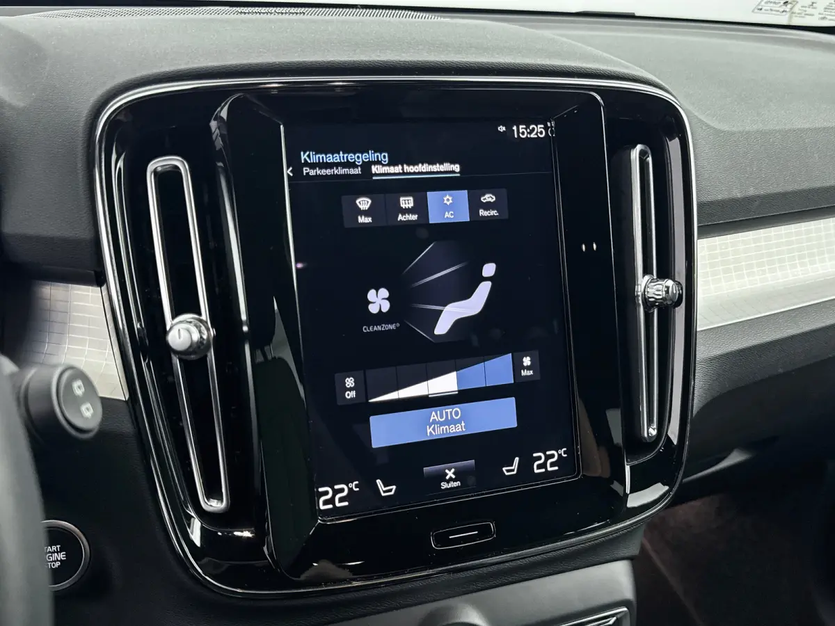 T4 Plus Bright | 18" Allseason | Getint Glas | Elektr. verst. Stoelen | Harman Kardon | Parkeercamera | Adaptieve Cruise | BLIS | Stoel/Stuurverwarming