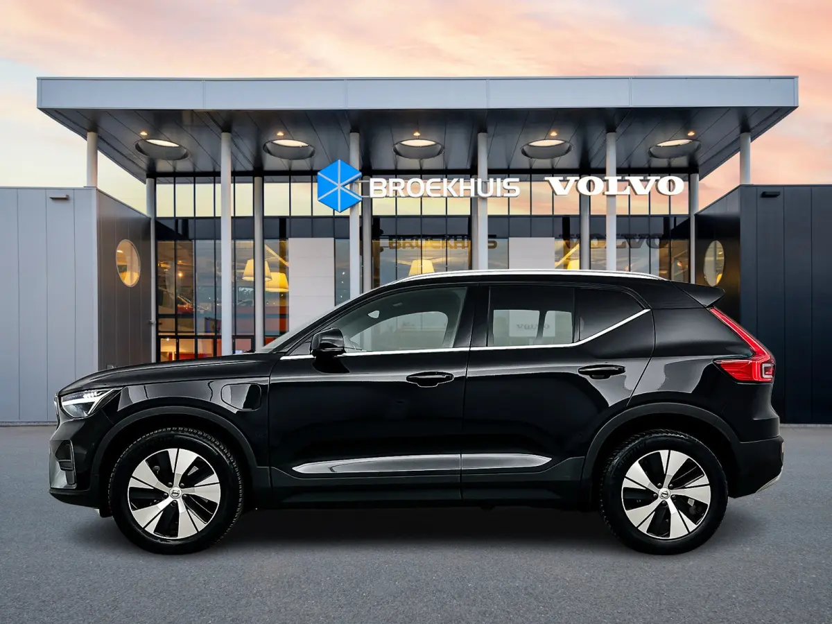 T4 Plus Bright | 18" Allseason | Getint Glas | Elektr. verst. Stoelen | Harman Kardon | Parkeercamera | Adaptieve Cruise | BLIS | Stoel/Stuurverwarming