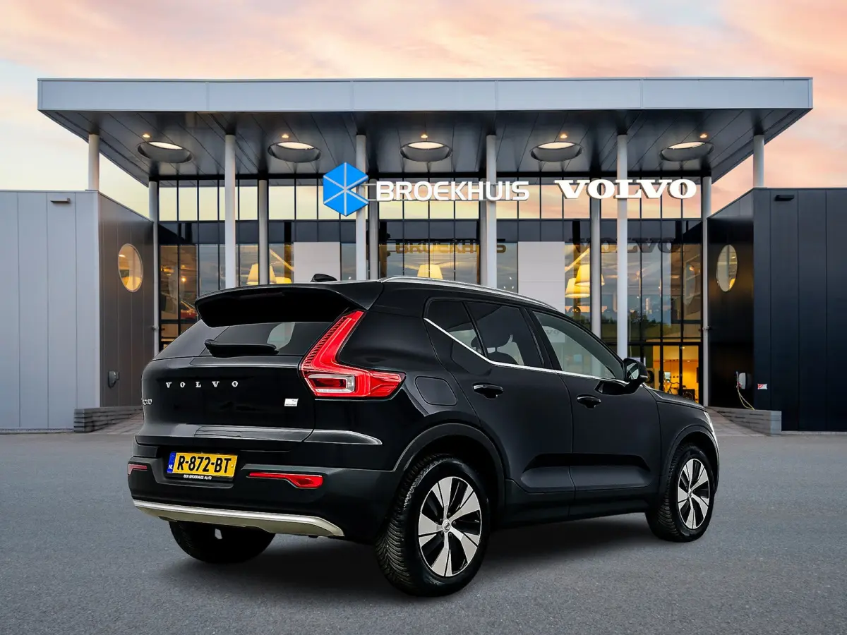 T4 Plus Bright | 18" Allseason | Getint Glas | Elektr. verst. Stoelen | Harman Kardon | Parkeercamera | Adaptieve Cruise | BLIS | Stoel/Stuurverwarming