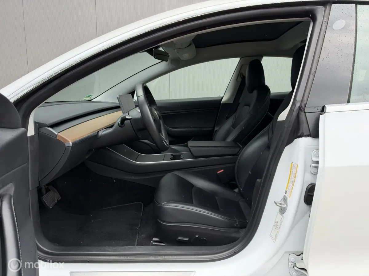 Long Range AWD Trekhaak af fabriek | SOH 87%