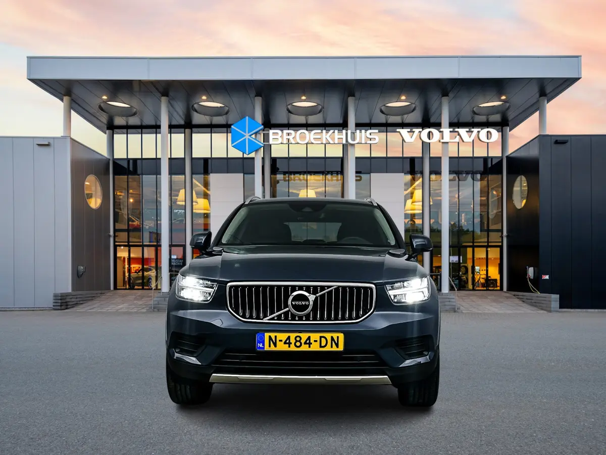 T4 Inscription | 19" | Leder | Trekhaak | Stoel/Stuurverwarming | Adaptieve Cruise | BLIS | Keyless | Parkeercamera