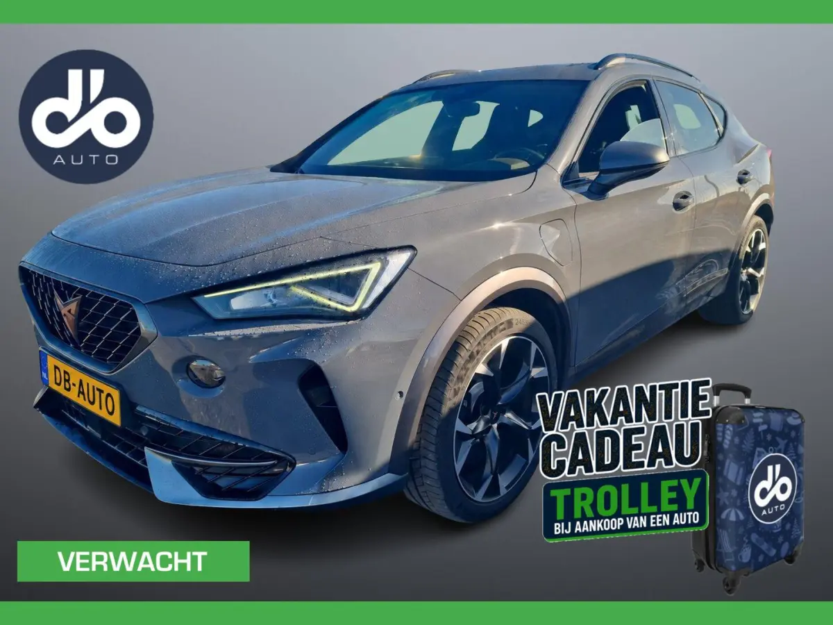 1.4 e-Hybrid VZ Copper Edition TREKHAAK UITKLAPBAAR I DIGI DASHB. I CAMERA I 19" LMV