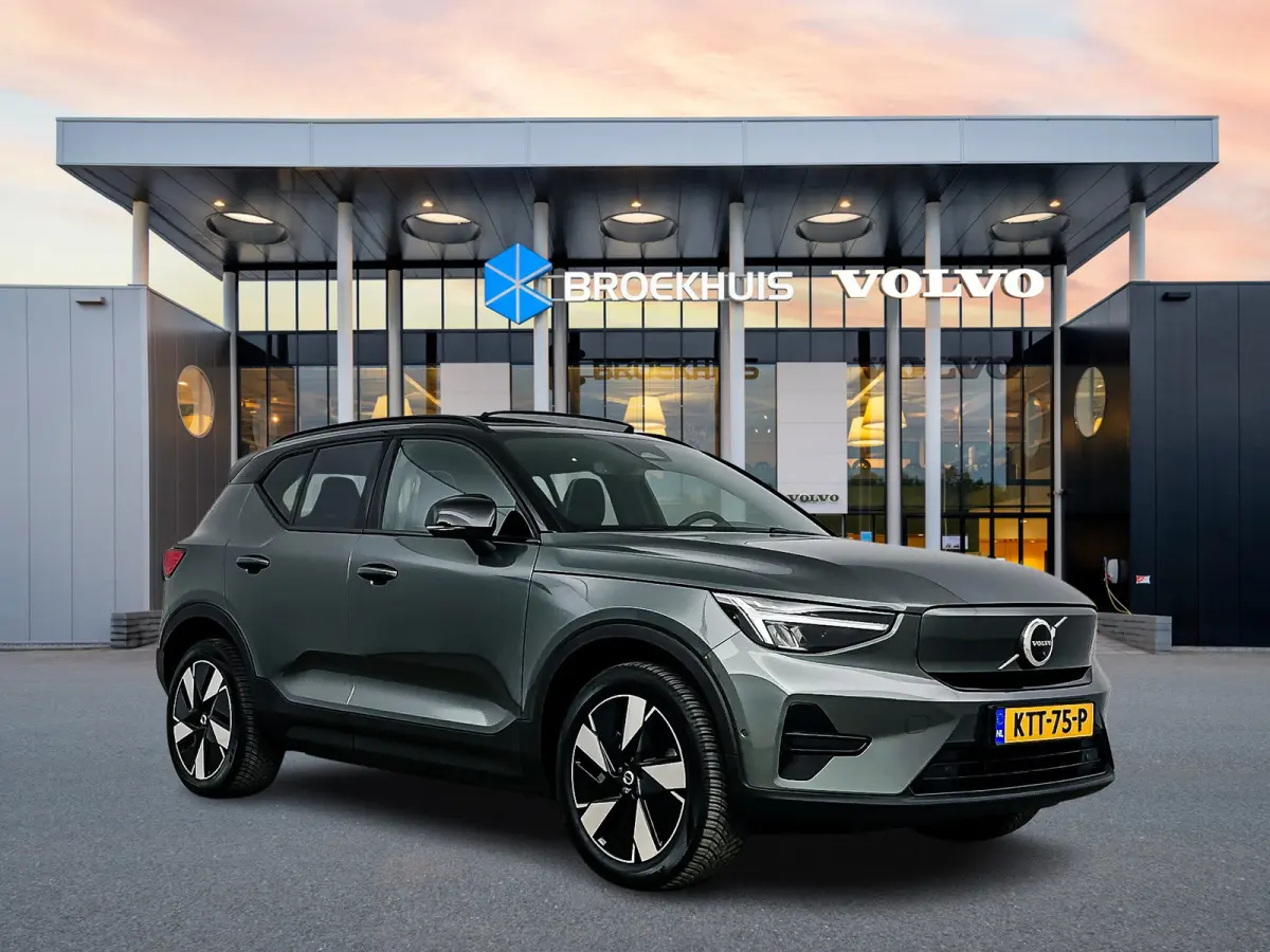 Single Motor Extended Range Ultra Europa 82 kWh | 19" Allseason | Getint Glas | Leder/Nubuck | Elektr. verst. Stoelen | Panoramadak | 360 Camera | Harman Kardon