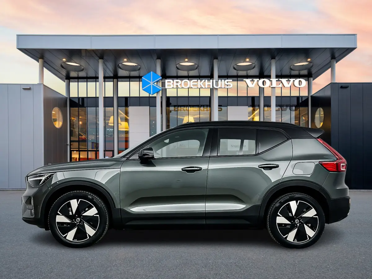 Single Motor Extended Range Ultra Europa 82 kWh | 19" Allseason | Getint Glas | Leder/Nubuck | Elektr. verst. Stoelen | Panoramadak | 360 Camera | Harman Kardon
