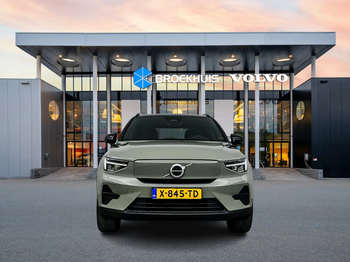 EX40 Single Motor Extended Range Plus 82kWh | 19" Allseason | Leder/Nubuck | Trekhaak | Getint Glas | Adaptieve Cruise | BLIS | Stoel/Stuurverwarming | Warmtepomp | Keyless