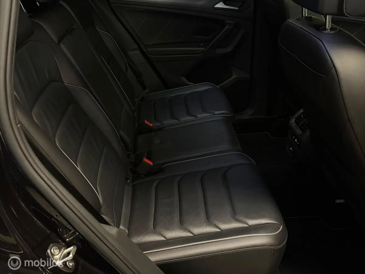 1.4 TSI eHybrid 2x R-Line Panorama/Leder/360/Keyless