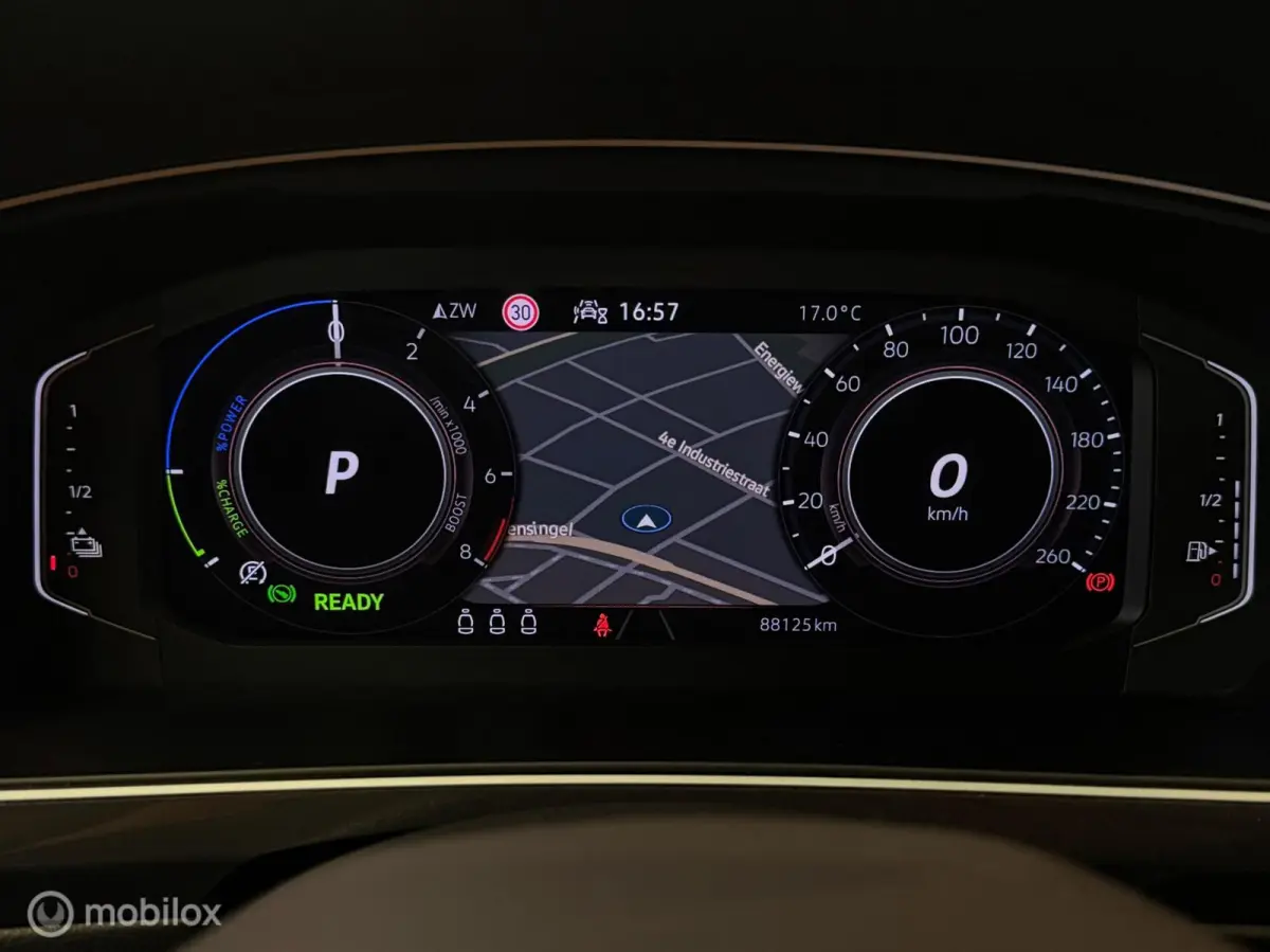 1.4 TSI eHybrid 2x R-Line Panorama/Leder/360/Keyless