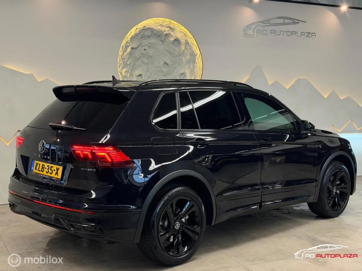 1.4 TSI eHybrid 2x R-Line Panorama/Leder/360/Keyless