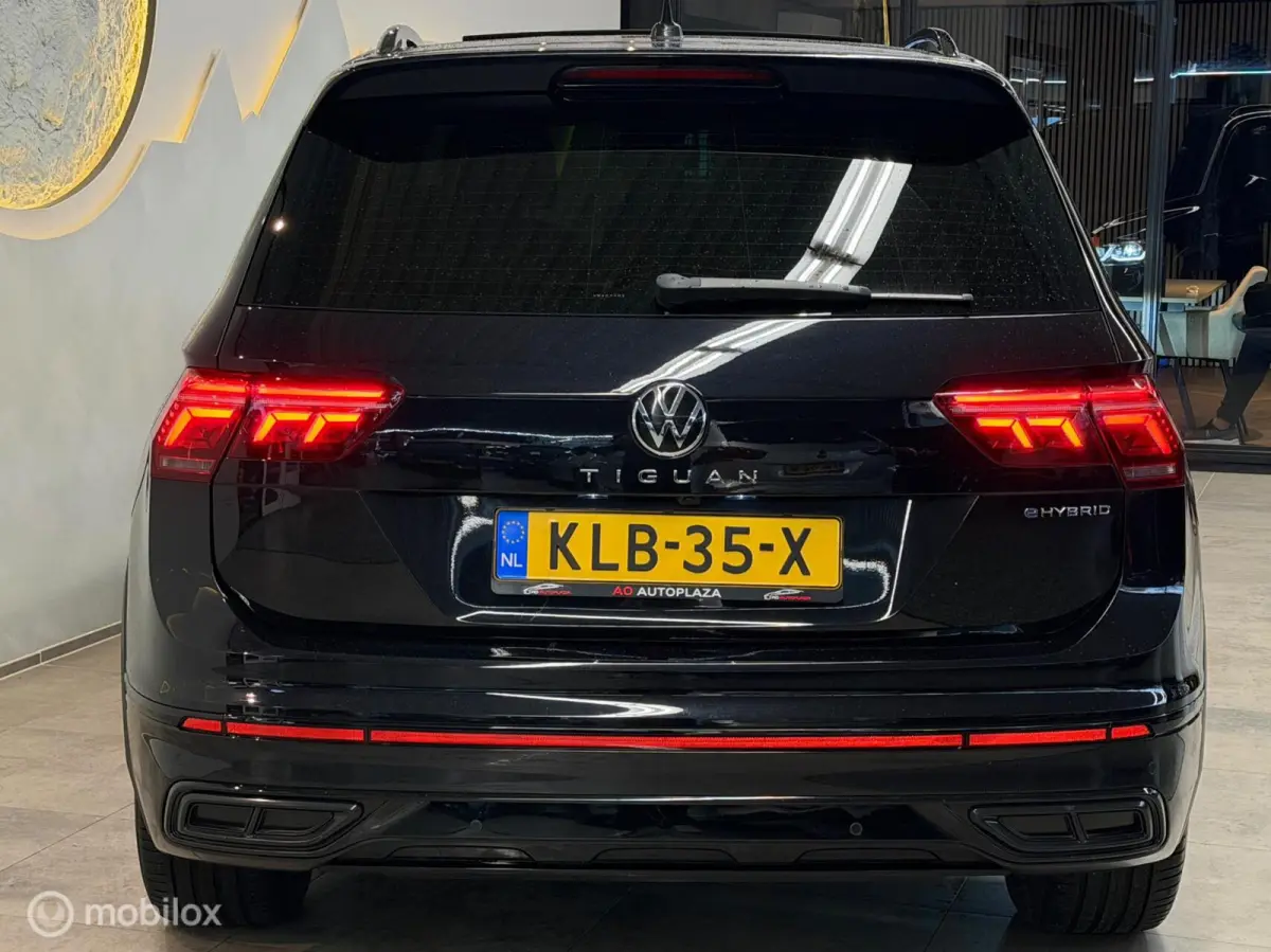 1.4 TSI eHybrid 2x R-Line Panorama/Leder/360/Keyless