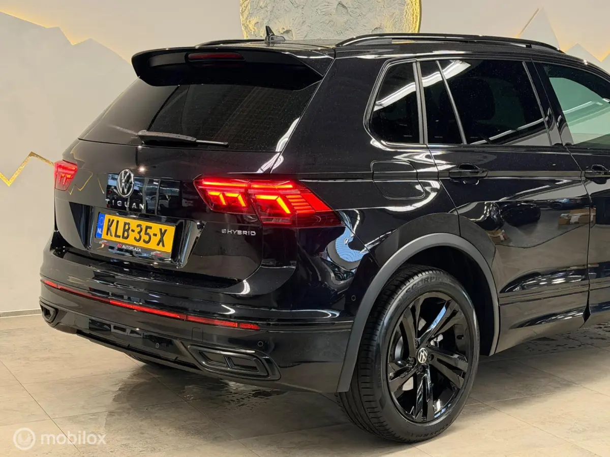 1.4 TSI eHybrid 2x R-Line Panorama/Leder/360/Keyless
