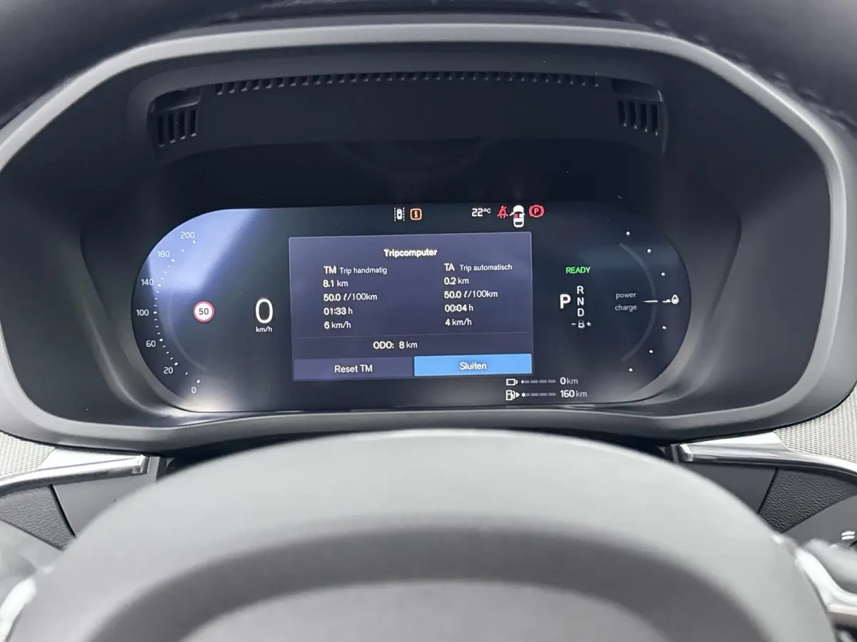 T6 Recharge Plus Black Edition | 21" | Luchtvering | Panoramadak | 360 Camera | Head-Up | Harman Kardon | Elektr. verst. Stoelen | Adaptieve Cruise | BLIS